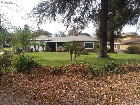 156 S Oakdale Ave, Rialto, CA 92376 photo 2
