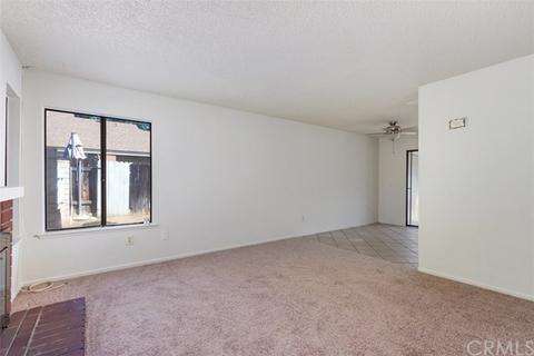 10630 Gemini Dr, Riverside, CA 92503 photo 5