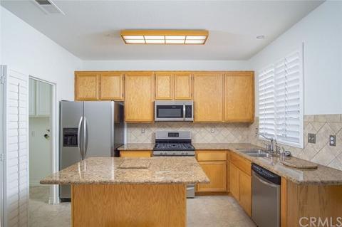 15754 Swan Rd, Fontana, CA 92337 photo 7