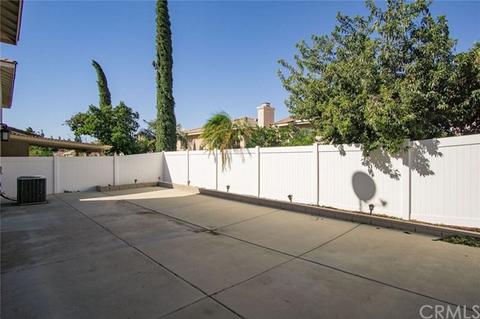 15754 Swan Rd, Fontana, CA 92337 photo 19