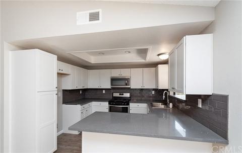 3327 Highcliff Rd, Riverside, CA 92506 photo 8
