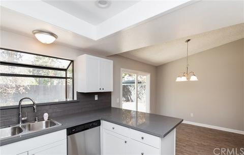 3327 Highcliff Rd, Riverside, CA 92506 photo 7