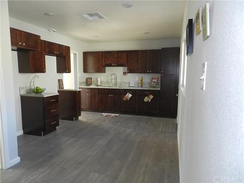 7139 Colwyn Ave, Highland, CA 92346 photo 5