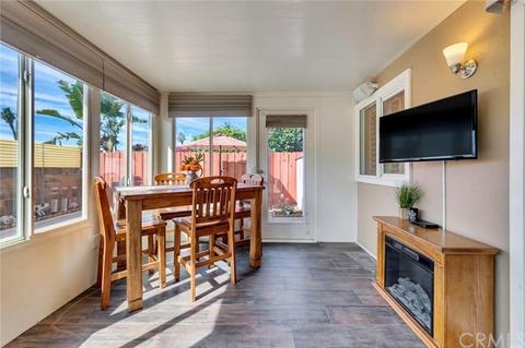 2972 Summerfield Ln, Riverside, CA 92503 photo 13