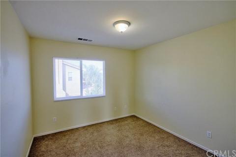 106 Saddleback Way, Perris, CA 92570 photo 9