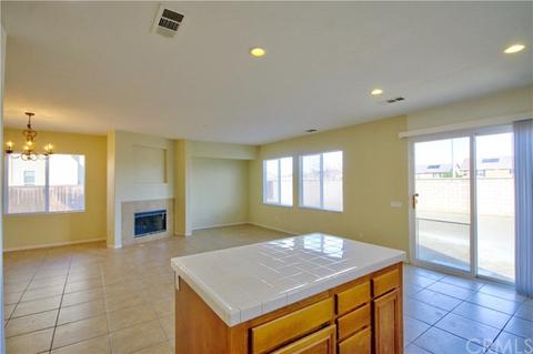 106 Saddleback Way, Perris, CA 92570 photo 8