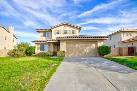 106 Saddleback Way, Perris, CA 92570 photo 3