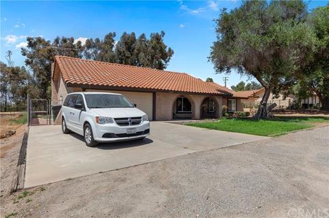 16201 Gamble Ave, Riverside, CA 92508 photo 1