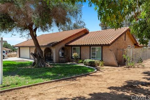16201 Gamble Ave, Riverside, CA 92508 photo 2