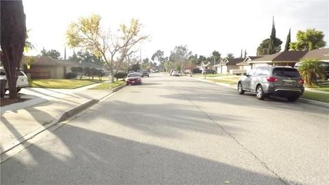 27445 Stratford St, Highland, CA 92346 photo 6