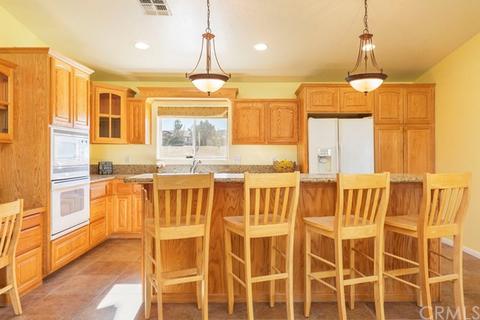 58398 Juarez Dr, Yucca Valley, CA 92284 photo 11