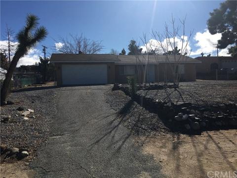 56425 Yuma, Yucca Valley, CA 92284 photo 2