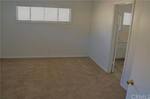 6321 Red Bluff Ave, Yucca Valley, CA 92284 photo 19