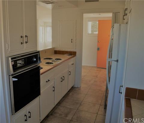 6321 Red Bluff Ave, Yucca Valley, CA 92284 photo 8