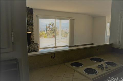 6321 Red Bluff Ave, Yucca Valley, CA 92284 photo 9