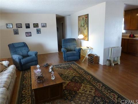 129 Fortuna St, Yucca Valley, CA 92284 photo 3