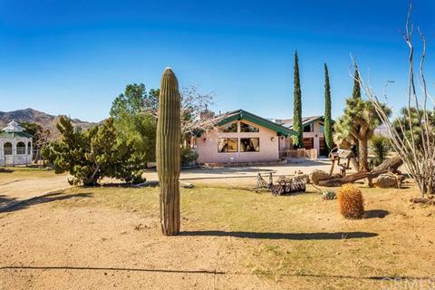 8998 Balsa Ave, Yucca Valley, CA 92284 photo 2