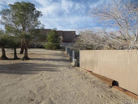 57061 Farrelo Rd, Yucca Valley, CA 92284 photo 28