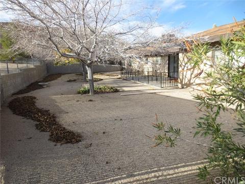 57061 Farrelo Rd, Yucca Valley, CA 92284 photo 22