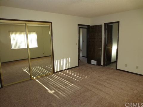 57061 Farrelo Rd, Yucca Valley, CA 92284 photo 17