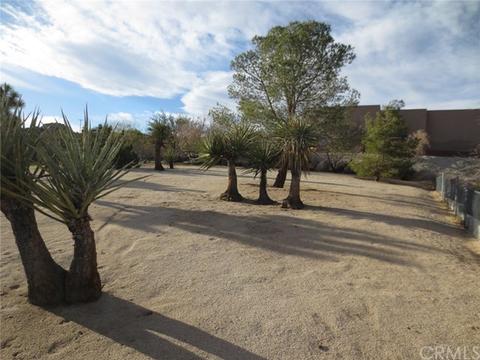 57061 Farrelo Rd, Yucca Valley, CA 92284 photo 30