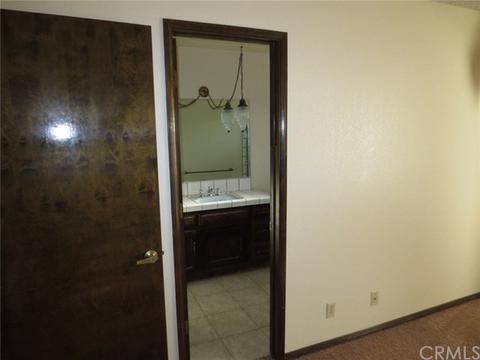 57061 Farrelo Rd, Yucca Valley, CA 92284 photo 18