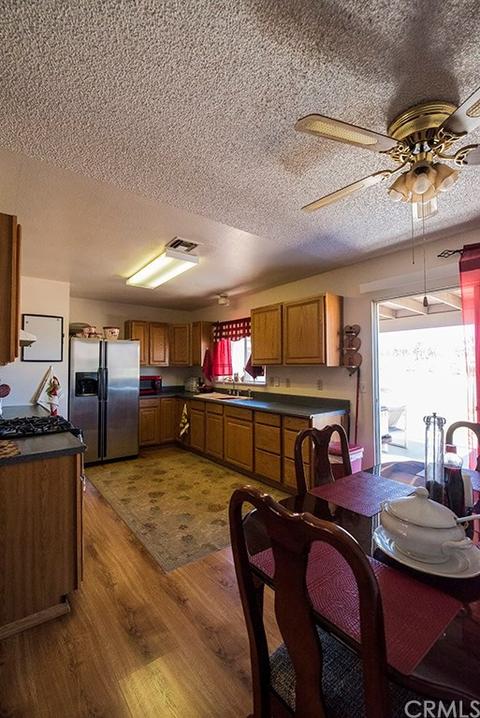 7718 Palm Ave, Yucca Valley, CA 92284 photo 8