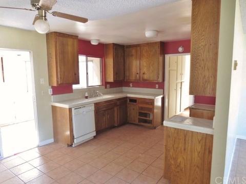 56243 Onaga, Yucca Valley, CA 92284 photo 5