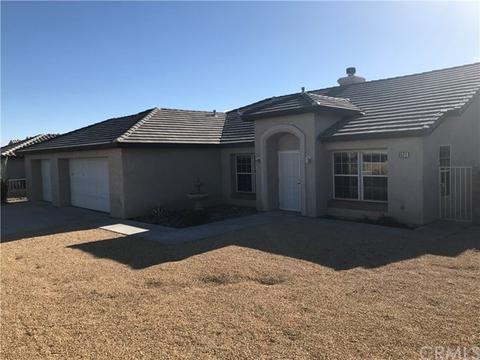 8621 Bolero Dr, Yucca Valley, CA 92284 photo 2