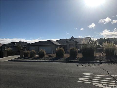 8621 Bolero Dr, Yucca Valley, CA 92284 photo 1