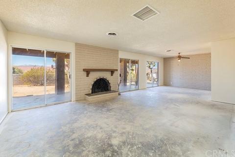 7606 Victoria Ave, Yucca Valley, CA 92284 photo 6