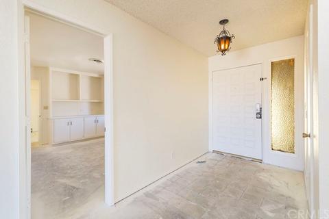 7606 Victoria Ave, Yucca Valley, CA 92284 photo 5