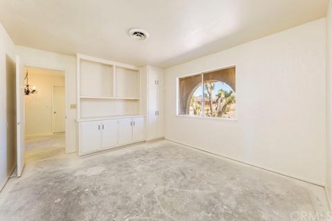 7606 Victoria Ave, Yucca Valley, CA 92284 photo 17