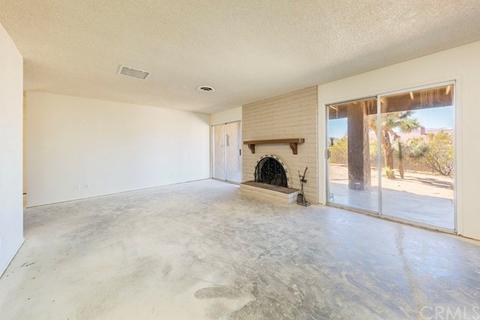 7606 Victoria Ave, Yucca Valley, CA 92284 photo 9