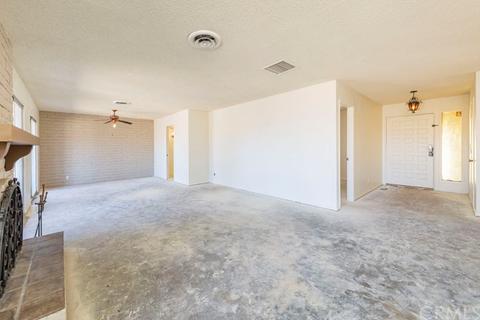 7606 Victoria Ave, Yucca Valley, CA 92284 photo 7