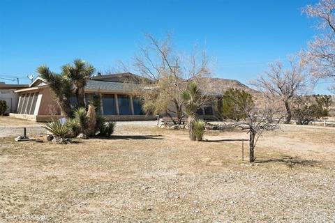 6316 Marvin Dr, Yucca Valley, CA 92284 photo 1