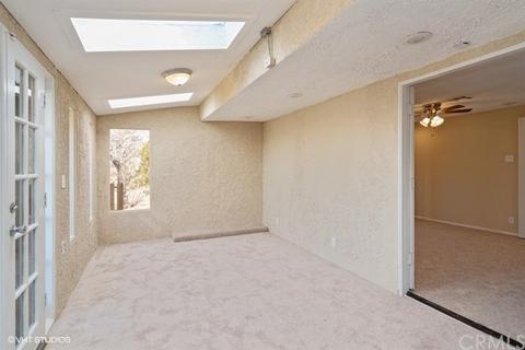 6316 Marvin Dr, Yucca Valley, CA 92284 photo 11