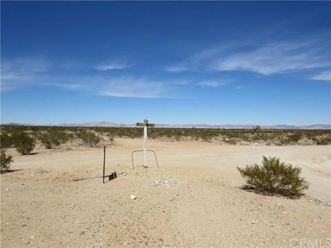 1725 Starfire Dr, Joshua Tree, CA 92252 photo 11
