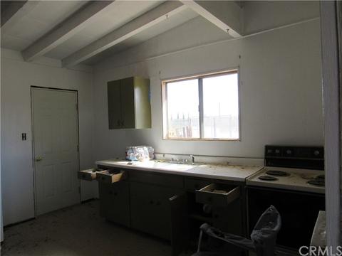 1725 Starfire Dr, Joshua Tree, CA 92252 photo 5