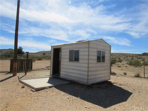1725 Starfire Dr, Joshua Tree, CA 92252 photo 9
