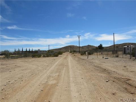 1725 Starfire Dr, Joshua Tree, CA 92252 photo 12