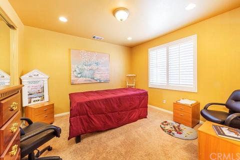 8686 Dumosa Ave, Yucca Valley, CA 92284 photo 45