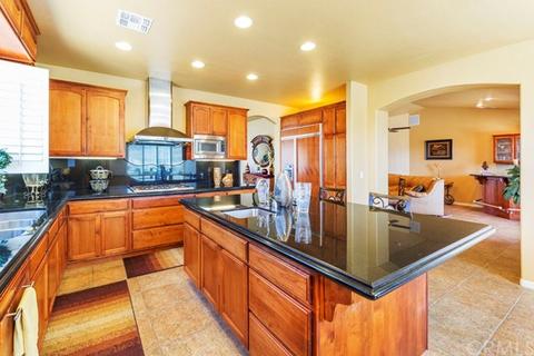 8686 Dumosa Ave, Yucca Valley, CA 92284 photo 23