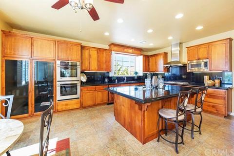 8686 Dumosa Ave, Yucca Valley, CA 92284 photo 25