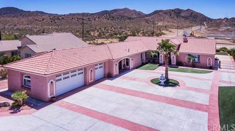 8686 Dumosa Ave, Yucca Valley, CA 92284 photo 5