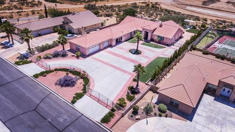 8686 Dumosa Ave, Yucca Valley, CA 92284 photo 6