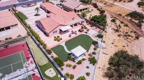 8686 Dumosa Ave, Yucca Valley, CA 92284 photo 61