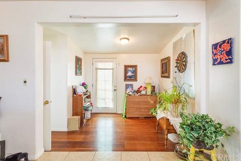 586 Mockingbird Ln, Joshua Tree, CA 92252 photo 13