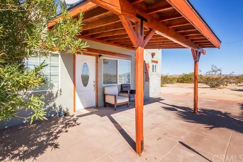 586 Mockingbird Ln, Joshua Tree, CA 92252 photo 6