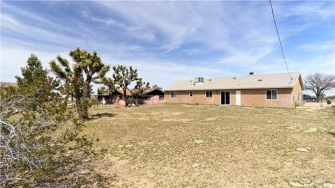6870 Avalon Ave, Yucca Valley, CA 92284 photo 18